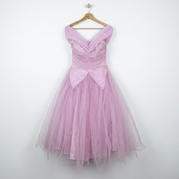 Unbranded Vintage Dresses & Skirts - Vintage Lilac Tulle Off Shoulder Tea Length Party Dress Ruched 50s 24 Waist